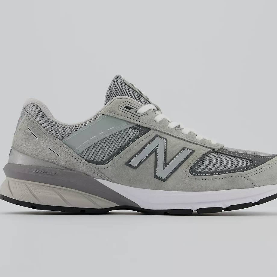 New Balance 990v5